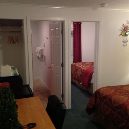 Holiday Motel Бенд Экстерьер фото