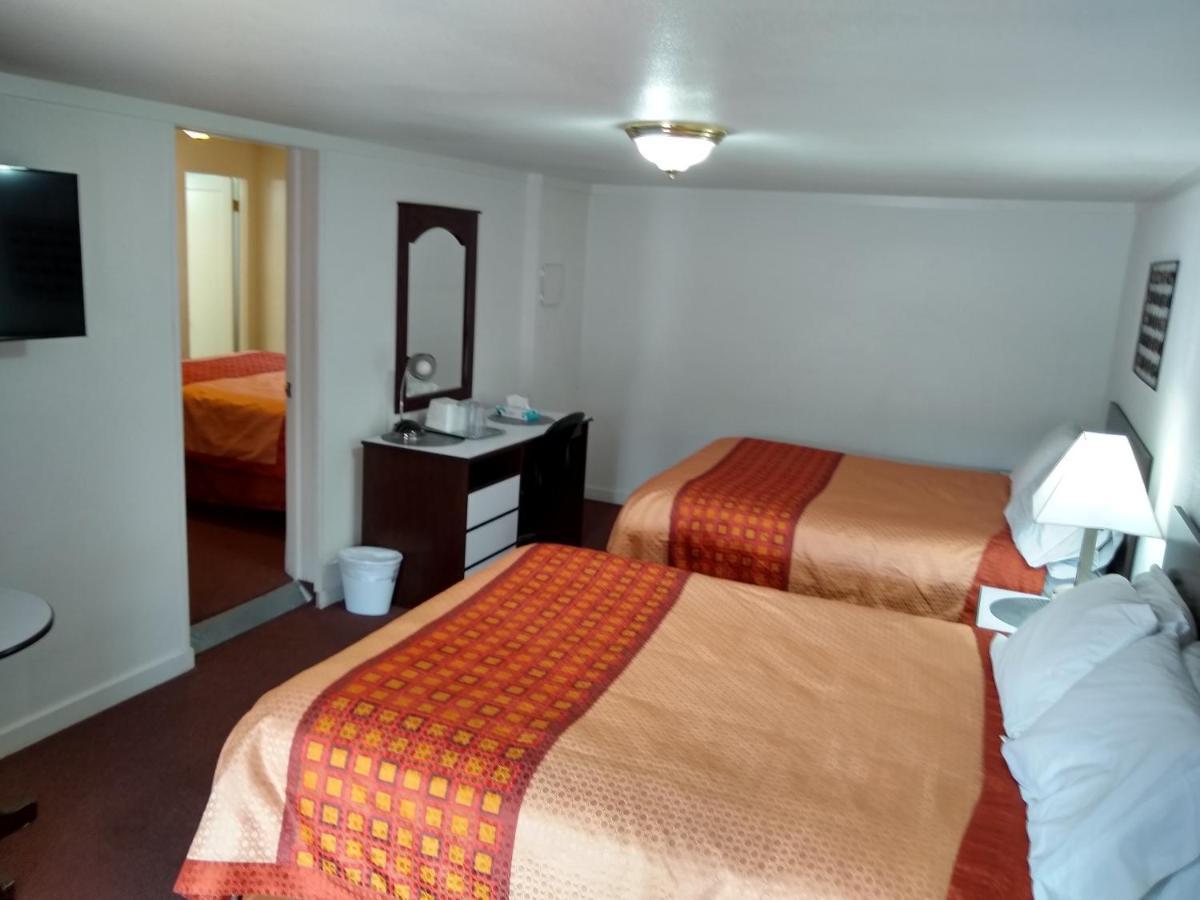 Holiday Motel Бенд Экстерьер фото