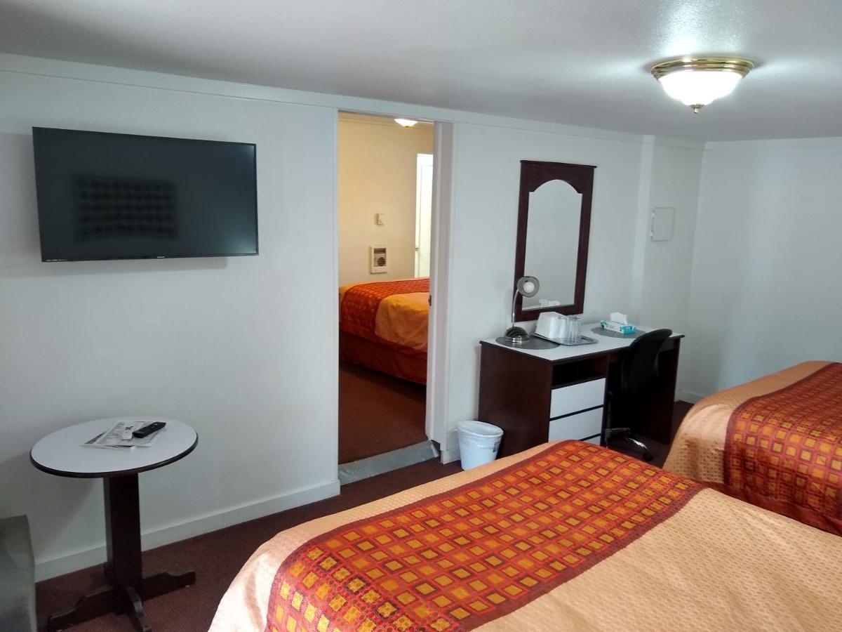 Holiday Motel Бенд Экстерьер фото