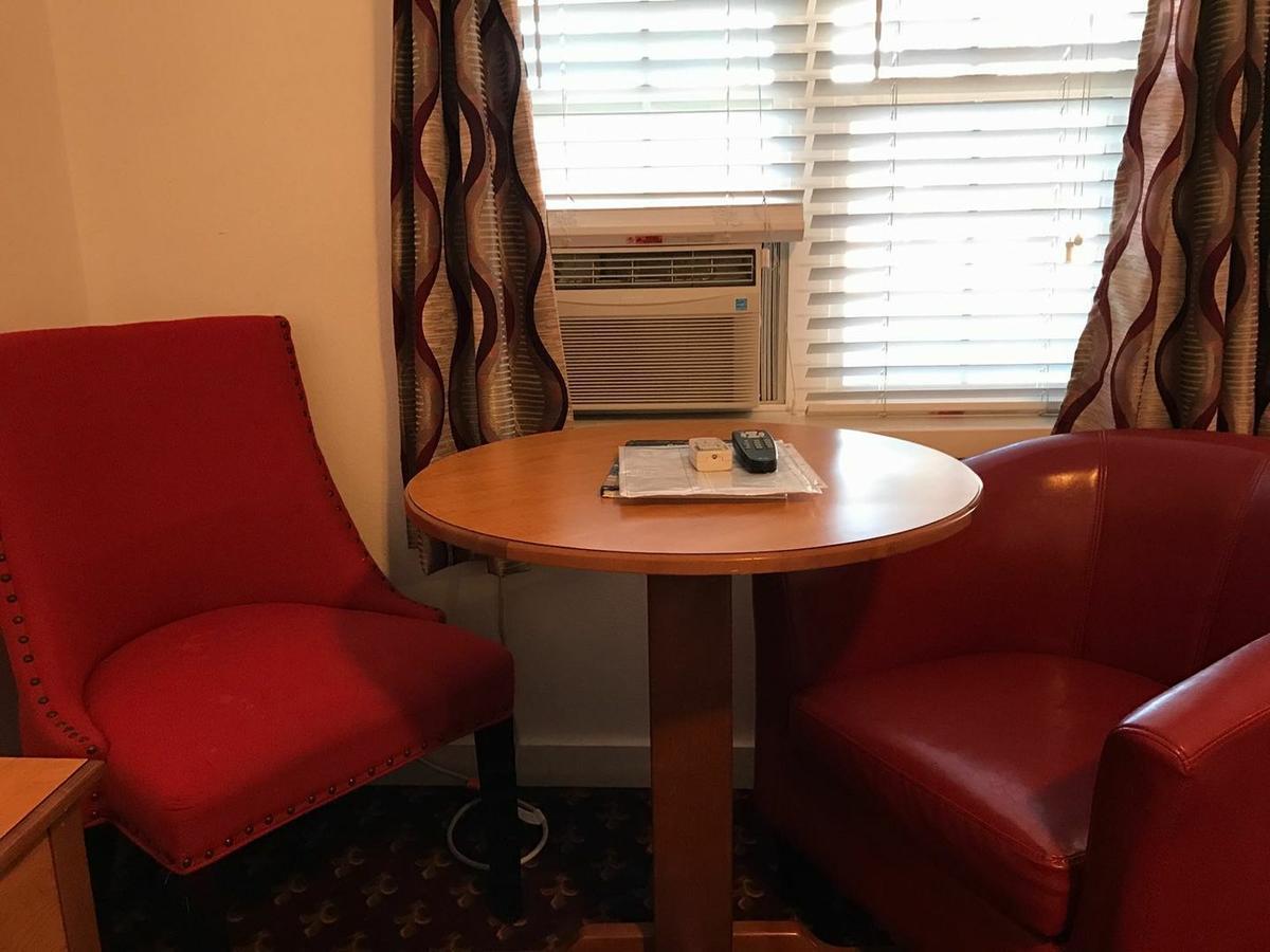 Holiday Motel Бенд Экстерьер фото