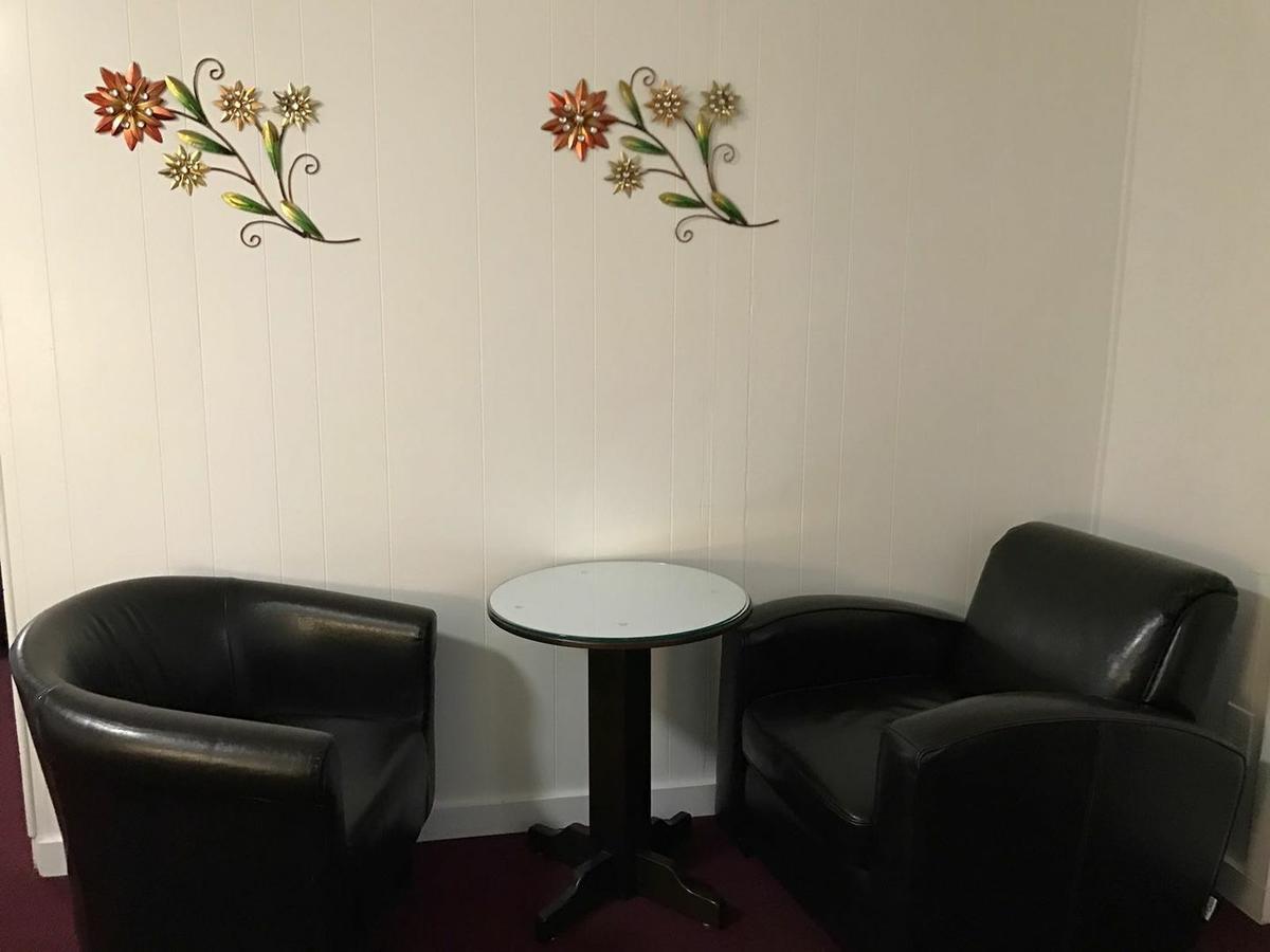 Holiday Motel Бенд Экстерьер фото